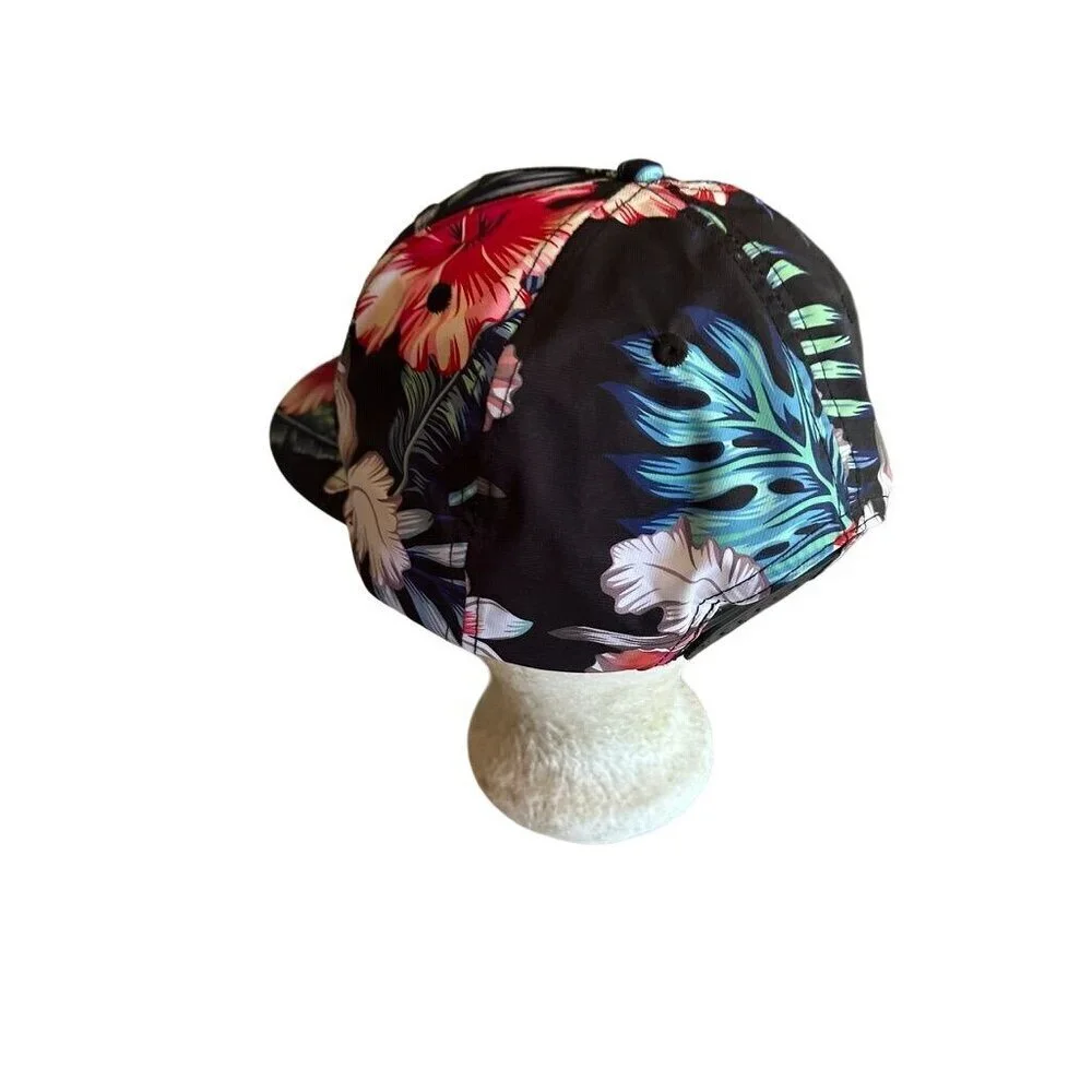 Truly Hard Seltzer Floral Snapback Hat Adjsutable‎